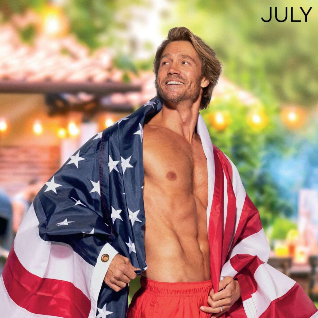 Chad Michael Murray for July. Photo : NETFLIX